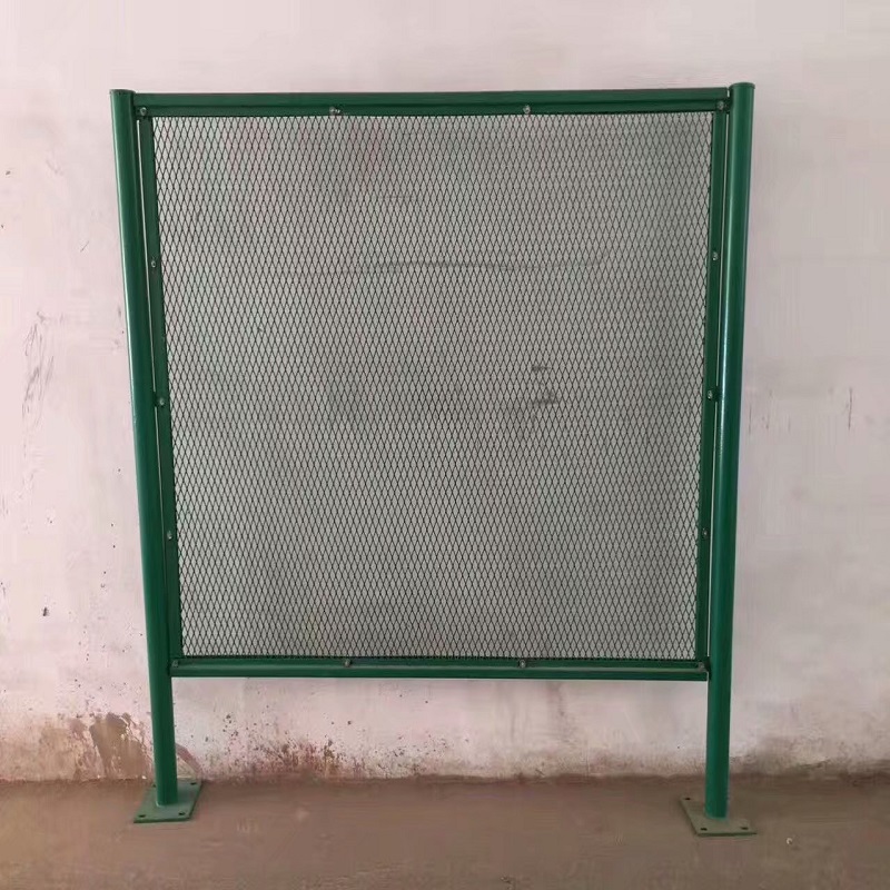 13333081799 (10)